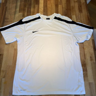 Nike weisses Trikot