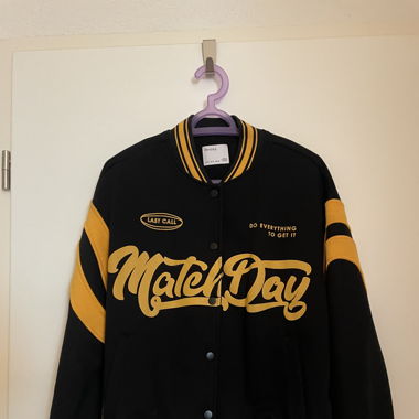 Blouson Varsity BERSHKA 