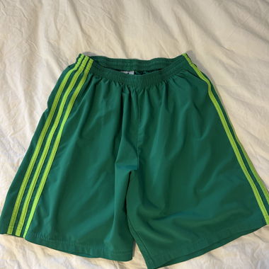 Short sportivi adidas