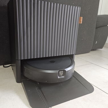 Aspirateur robot iRobot Roomba avec station