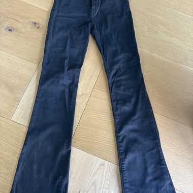 Black Jeans