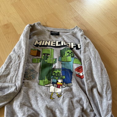 3 Kinder Pullover 
