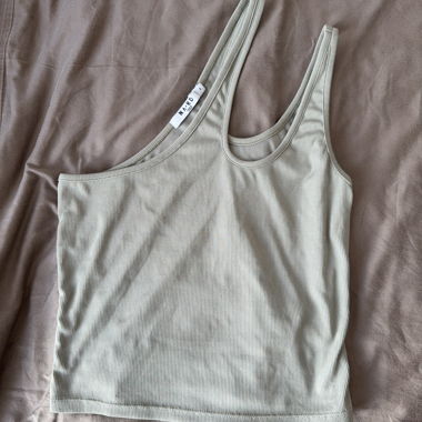 Diagonal tank top