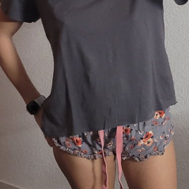 Set di mini shorts da pigiama vintage Topshop a vita bassa