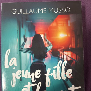 La jeune fille et la nuit-livre