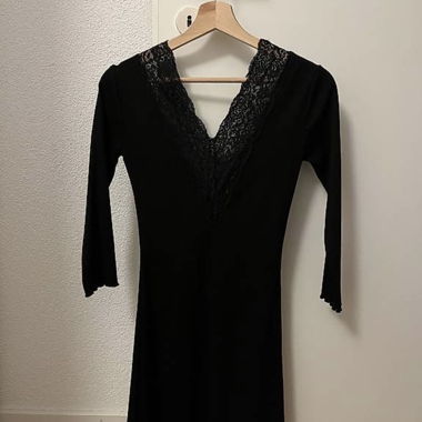 Robe noire XXS Only