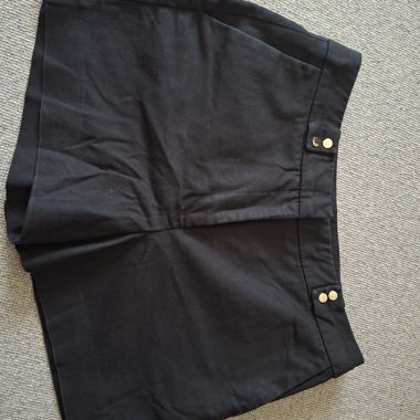 Zara Basic schwarze Shorts