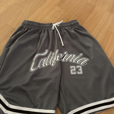 California 23 Shorts