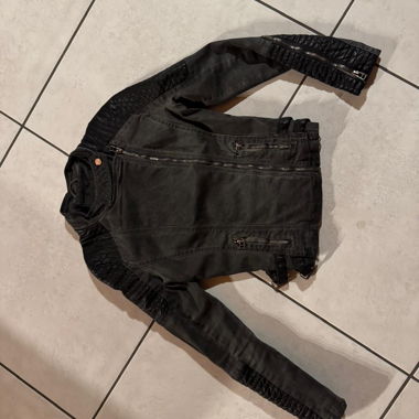 Bikerjacke