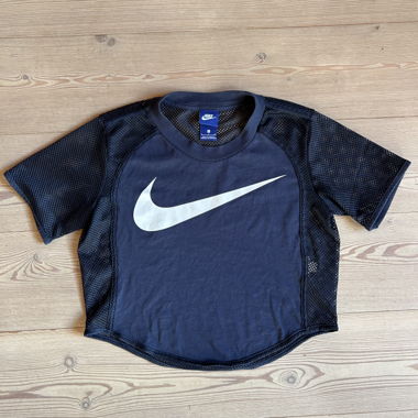 Nike sports top with mesh back