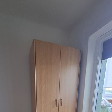 Kleiderschrank