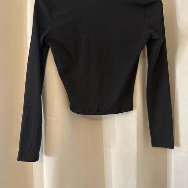 Long sleeve top