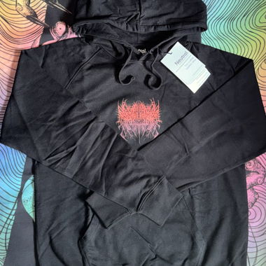 Hoodie im Heavy-Metal-Look