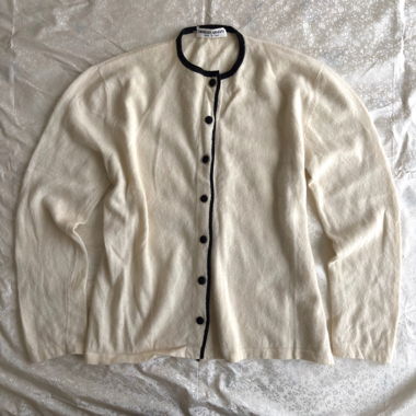 Giorgio Armani 1980s Made in Italy beige wool top