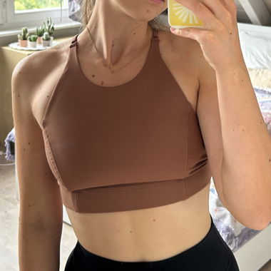 Sports bra