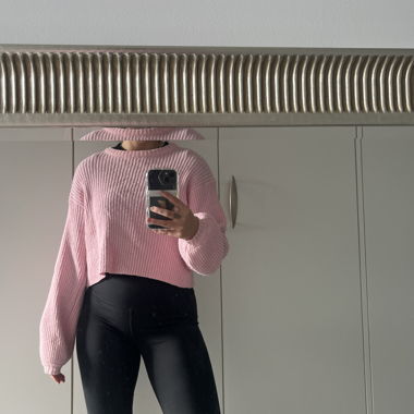 Pink Sweater 