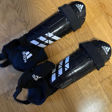 Parastinchi Adidas