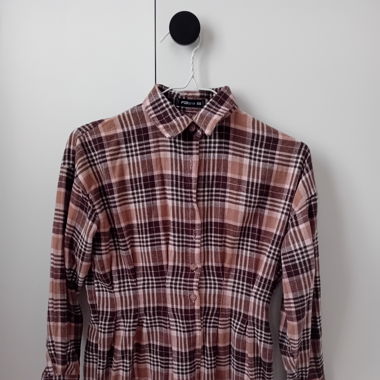 langärmliges Kleid/Einteiler