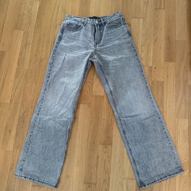 Grey Stradivarius Jeans