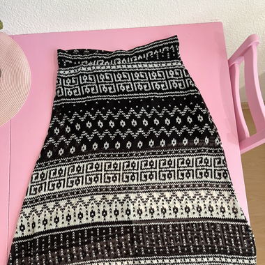 Cute long skirt🦋