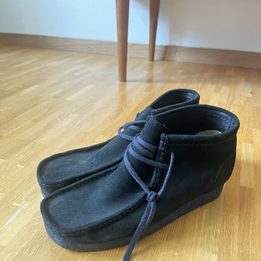 Clarks Wallabee