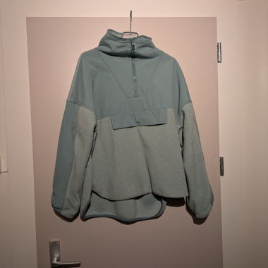 Women’s Fleece Pullover 