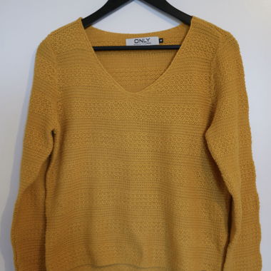 Warm yellow sweater