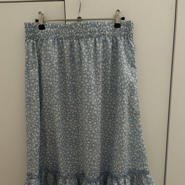 Rock mit blumen Muster