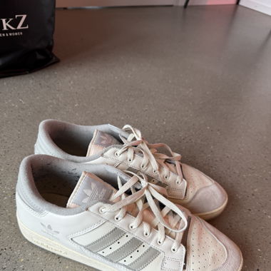 Adidas Sneaker Forum
