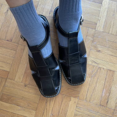 Sandali slingback in pelle nera