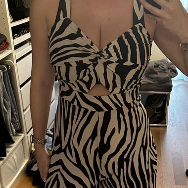 Jumpsuit overall Gr. M Zebra Muster