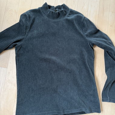 Ribbed corduroy top