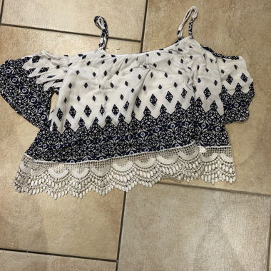Ruffle crop top
