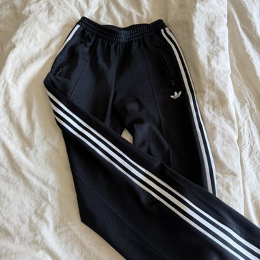 Pantalon d’entraînement Adidas Loosefit noir