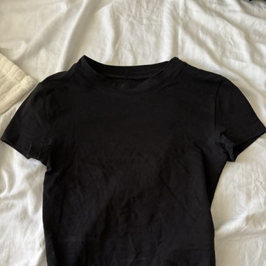 T-Shirt Mid-Crop-Top