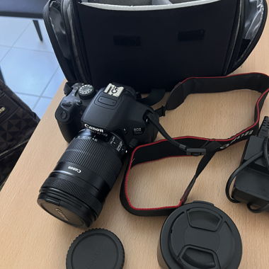 Canon EOS 700D with lens