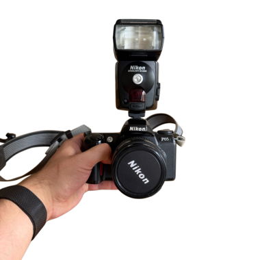 Nikon F65 Analog Camera incl. Nikon Speedlight