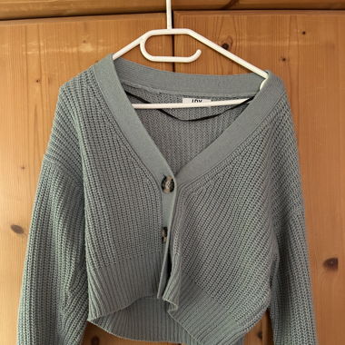 blauer cardigan 