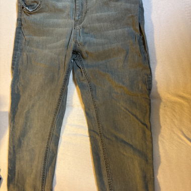 Grauer Jeans für Kinder