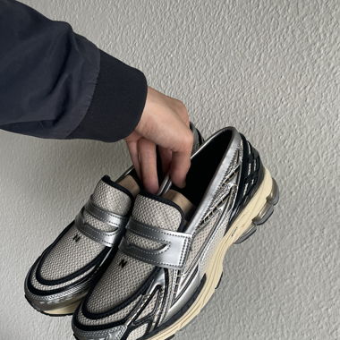 New Balance 1906L Loafer