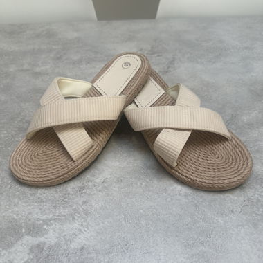 Ciabatte estive beige 