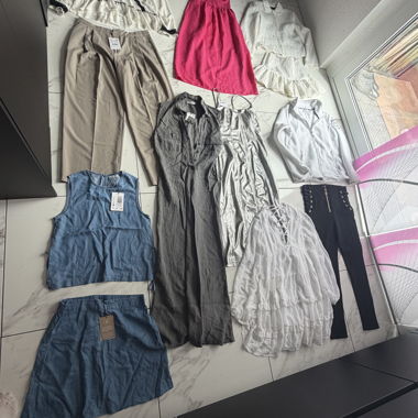 Grand lot pour dames de marques gr 40/L presque neuf