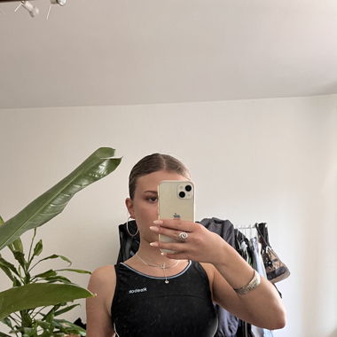 sport top