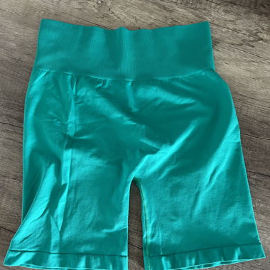 Shorts von Migros