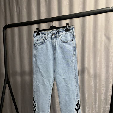 Jeans lightning
