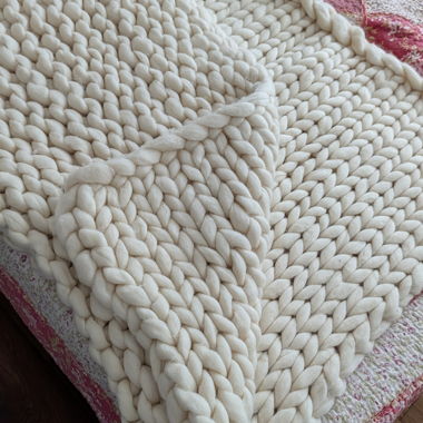 Hand-knitted cream-colored blanket, 100% wool