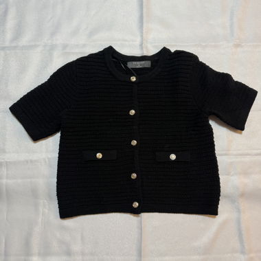 Short-sleeve cardigan
