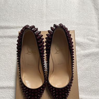 CL Pigalle Plato Spike 120 Metal Patent