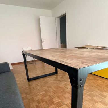 Der holztisch