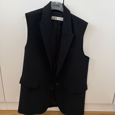 Schwarze Zara Weste